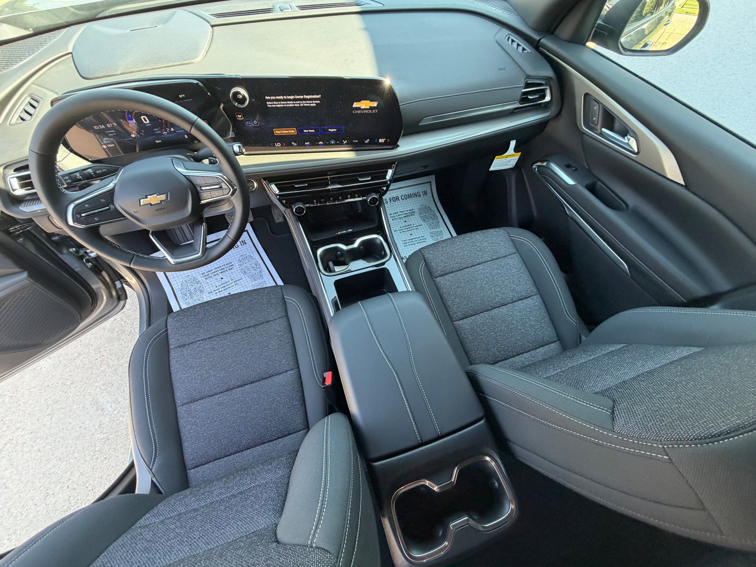 2026 Chevrolet Traverse LT - Photo 16