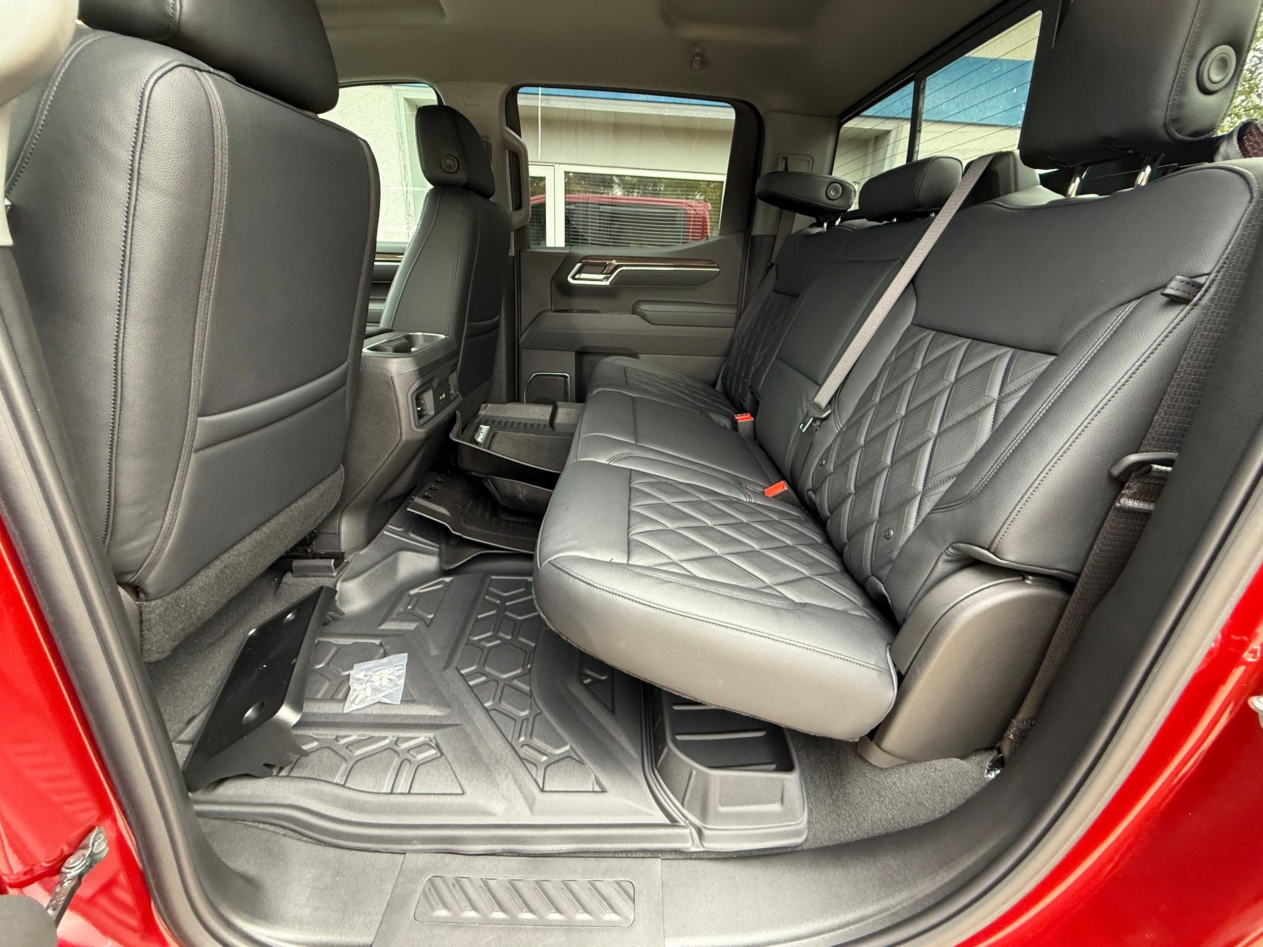 2025 Chevrolet Silverado 1500 RST - Photo 17