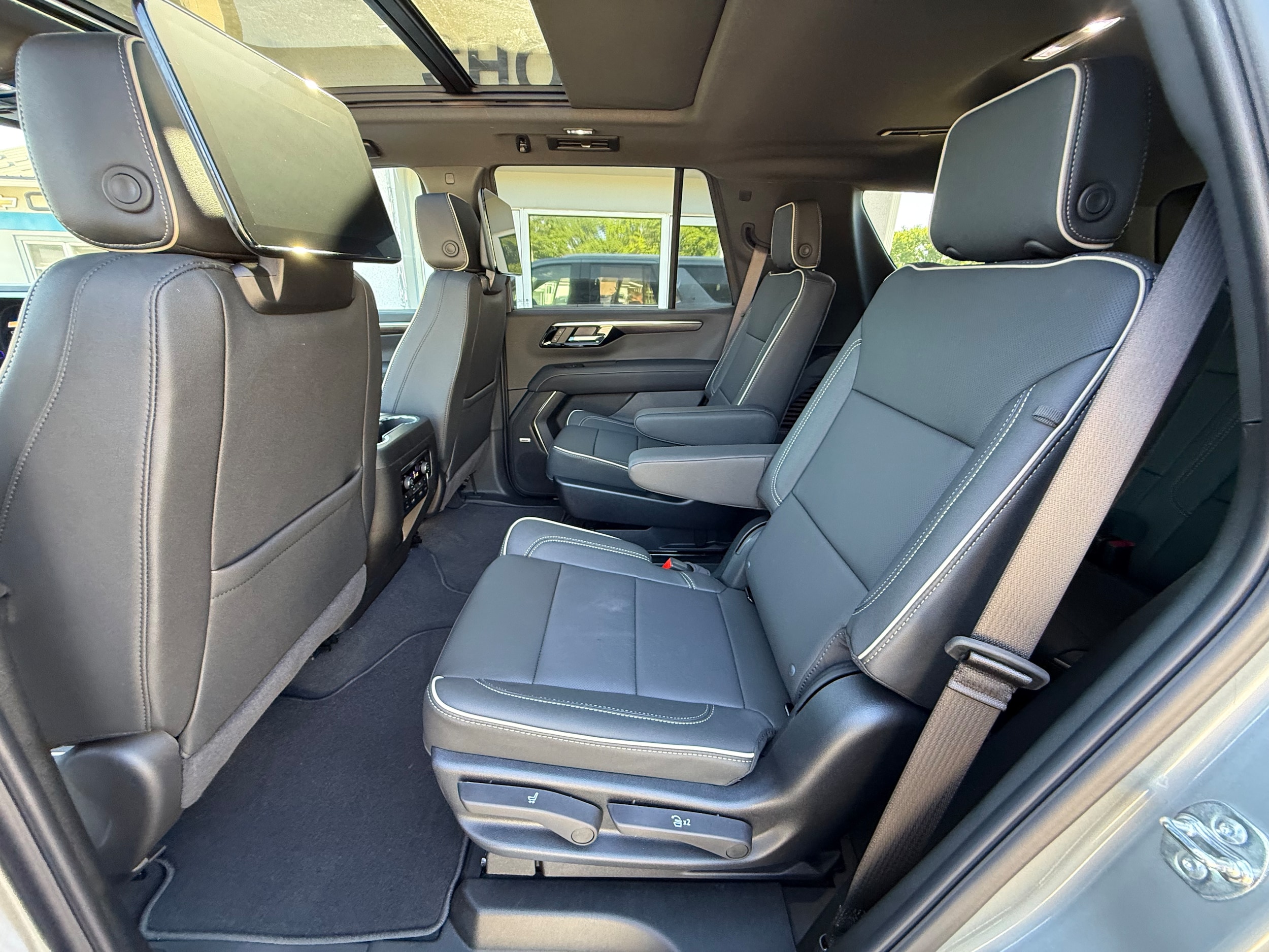 2026 Chevrolet Tahoe Premier - Photo 46