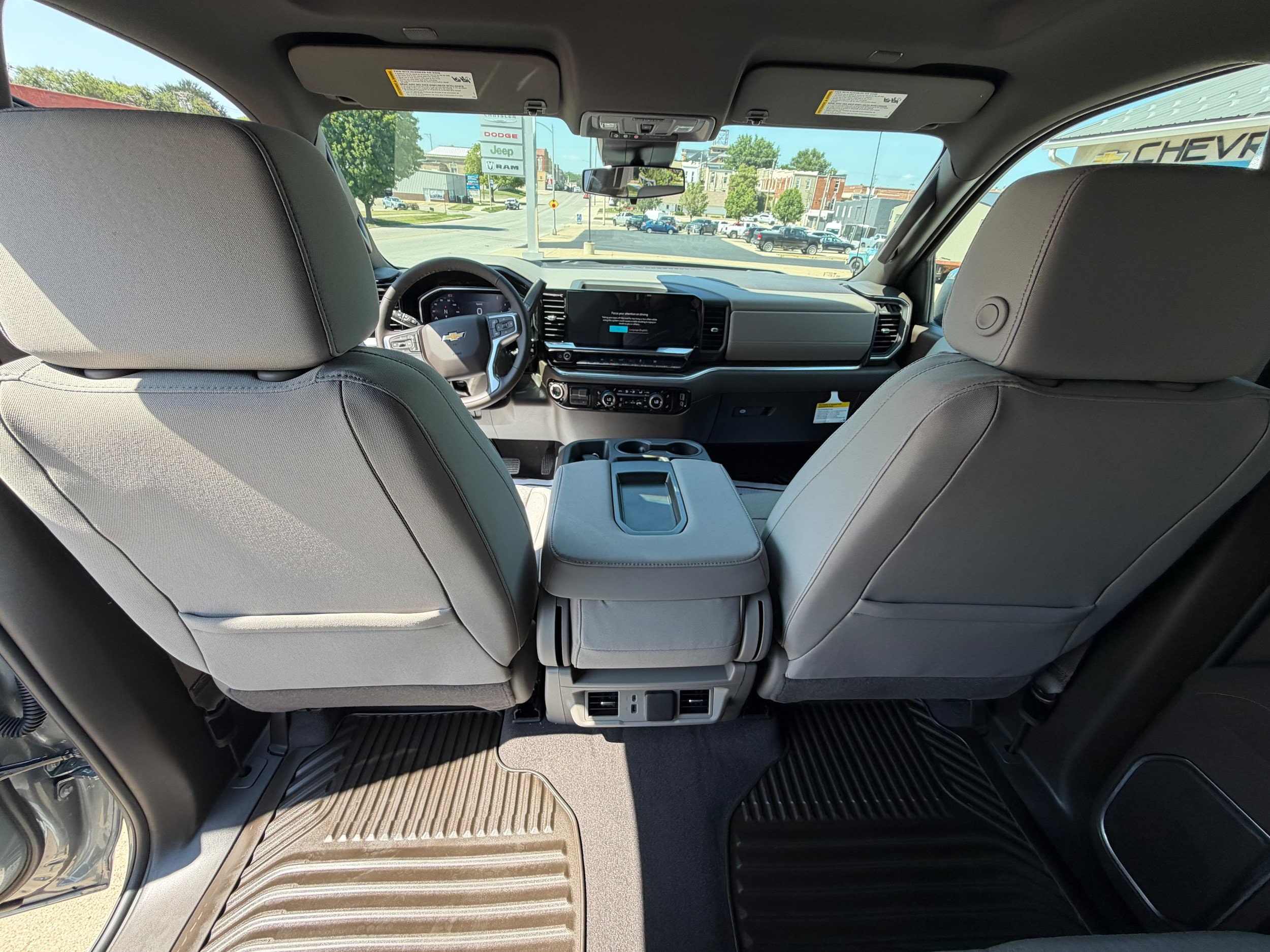 2026 Chevrolet Silverado 1500 LT - Photo 14