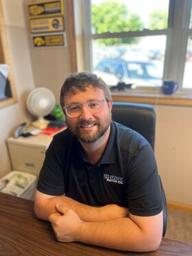 Staff member Dakin Wilcoxson from ID_6c3b689426de