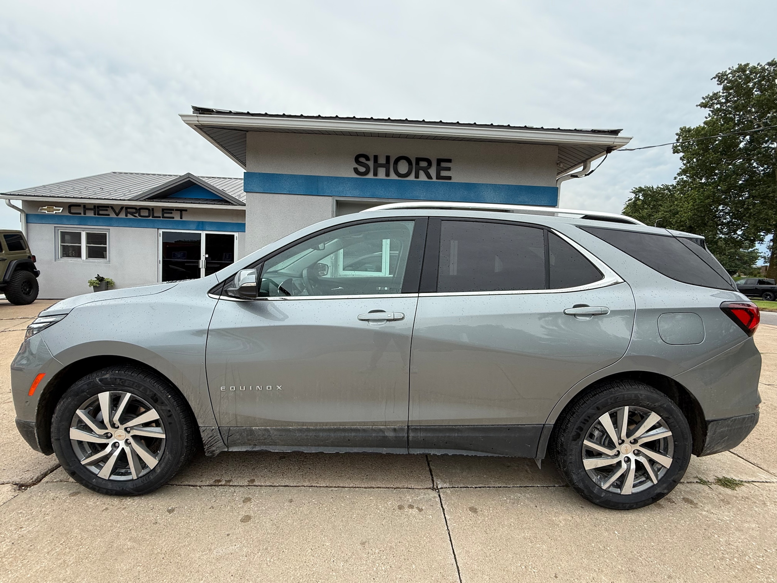 2023 Chevrolet Equinox Premier