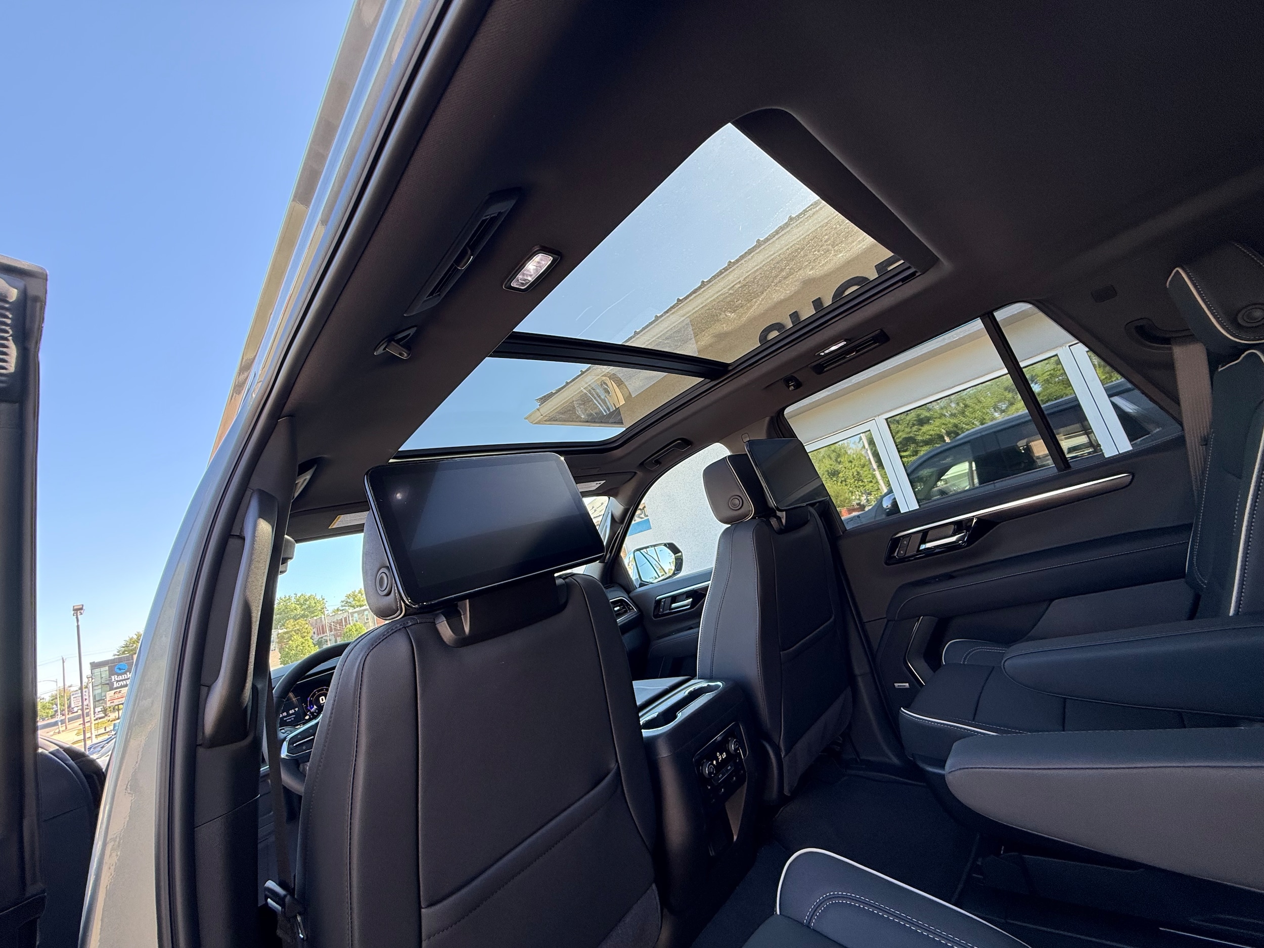 2026 Chevrolet Tahoe Premier - Photo 50