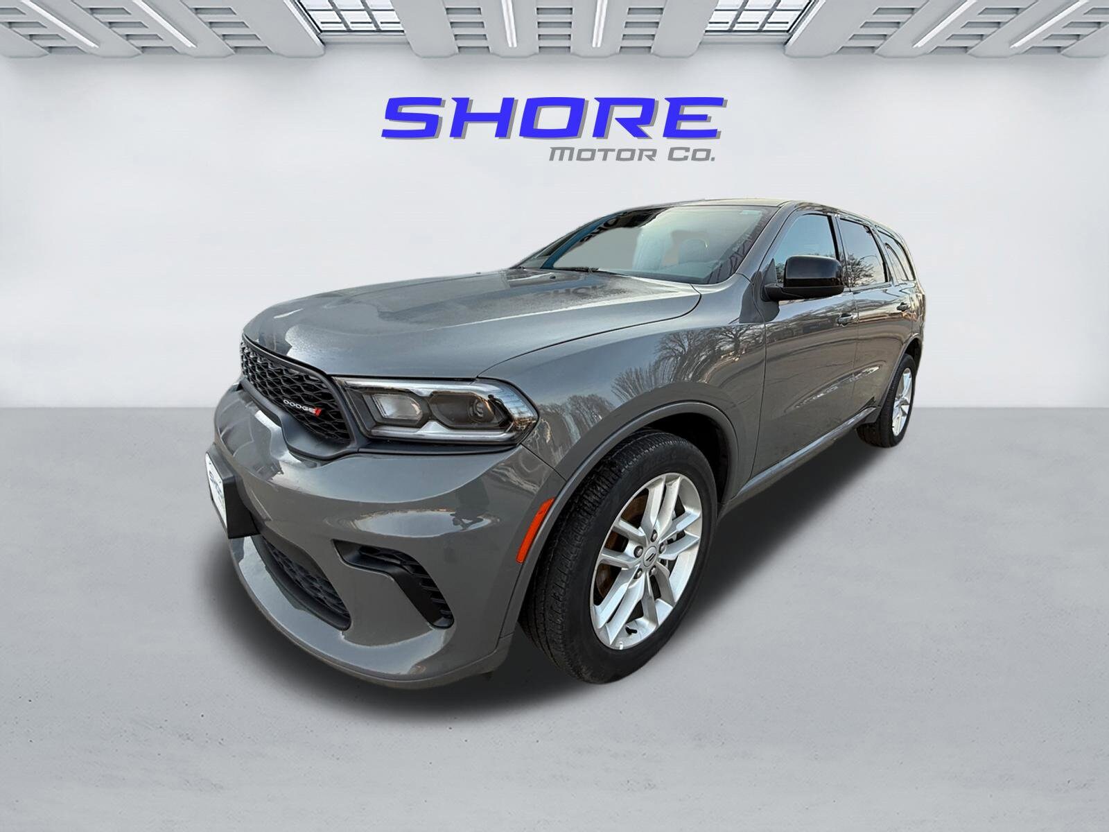 View vehicle photo 2