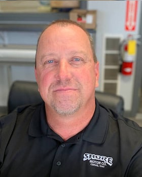 Staff member Mike Reilly from ID_d6e78cd94840