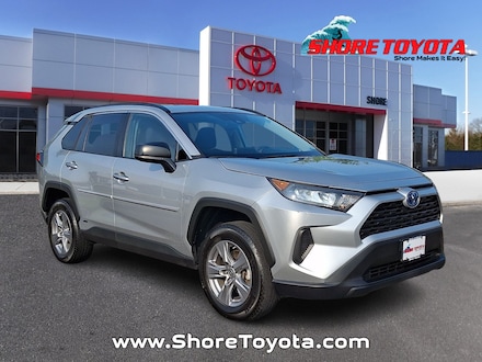 2022 Toyota RAV4 Hybrid LE SUV