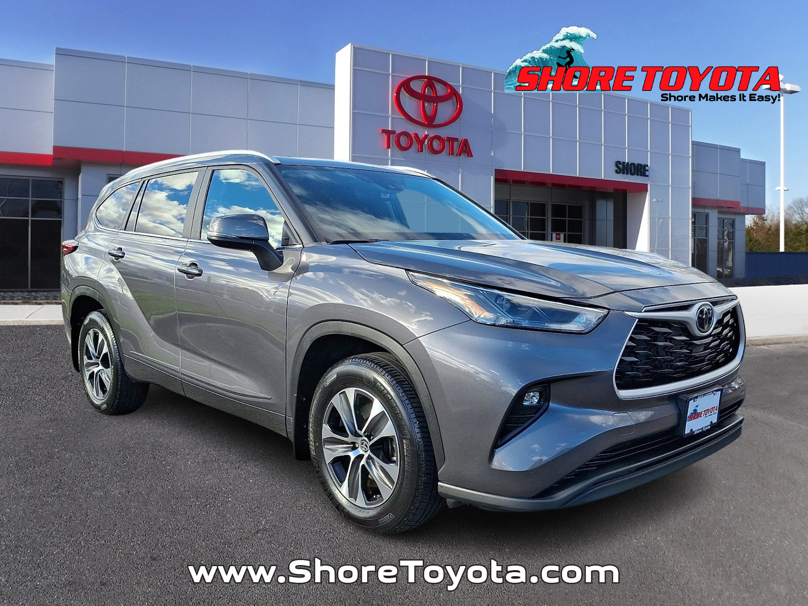 2023 Toyota Highlander XLE