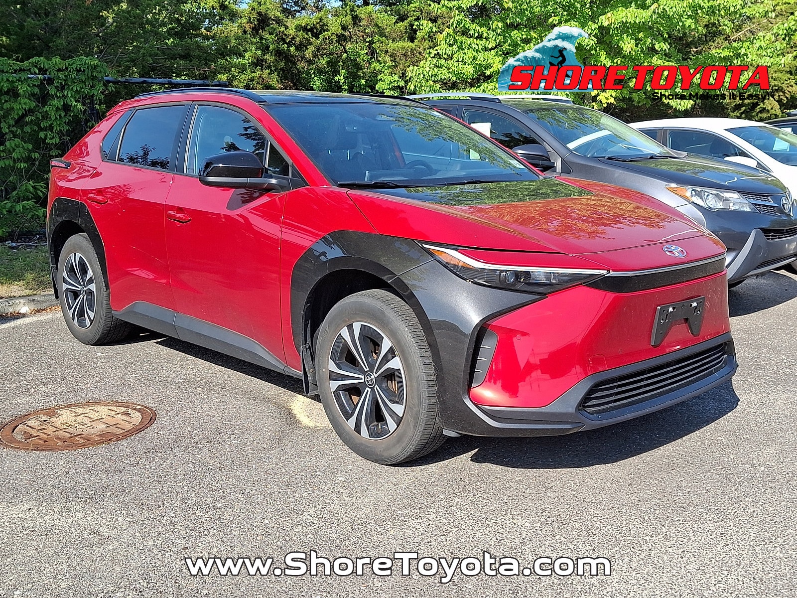 2023 Toyota bZ4X XLE AWD's photo