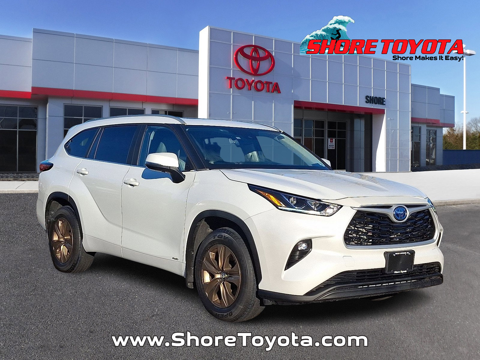 2023 Toyota Highlander Bronze Edition's photo