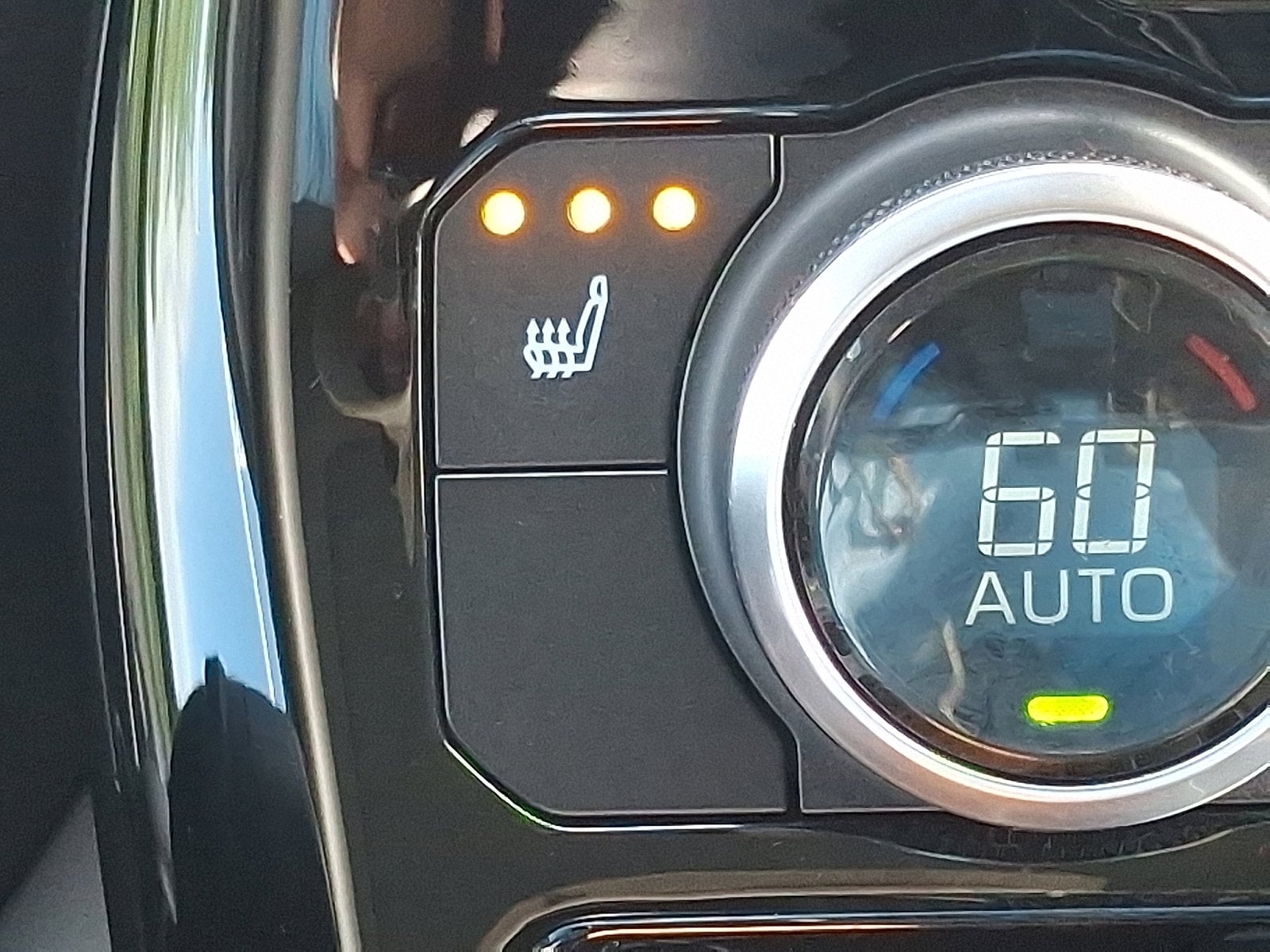 2023 Toyota Highlander XLE - Photo 25