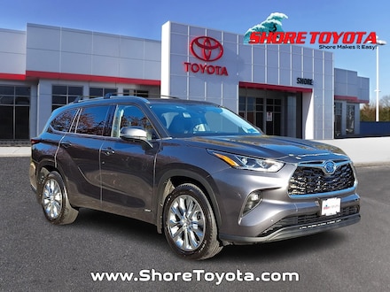 2023 Toyota Highlander Hybrid Limited SUV