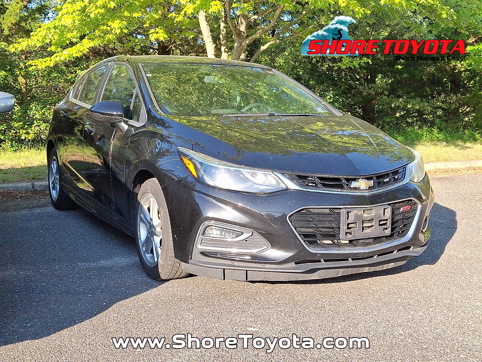 2017 Chevrolet Cruze LT Hatchback Auto's photo