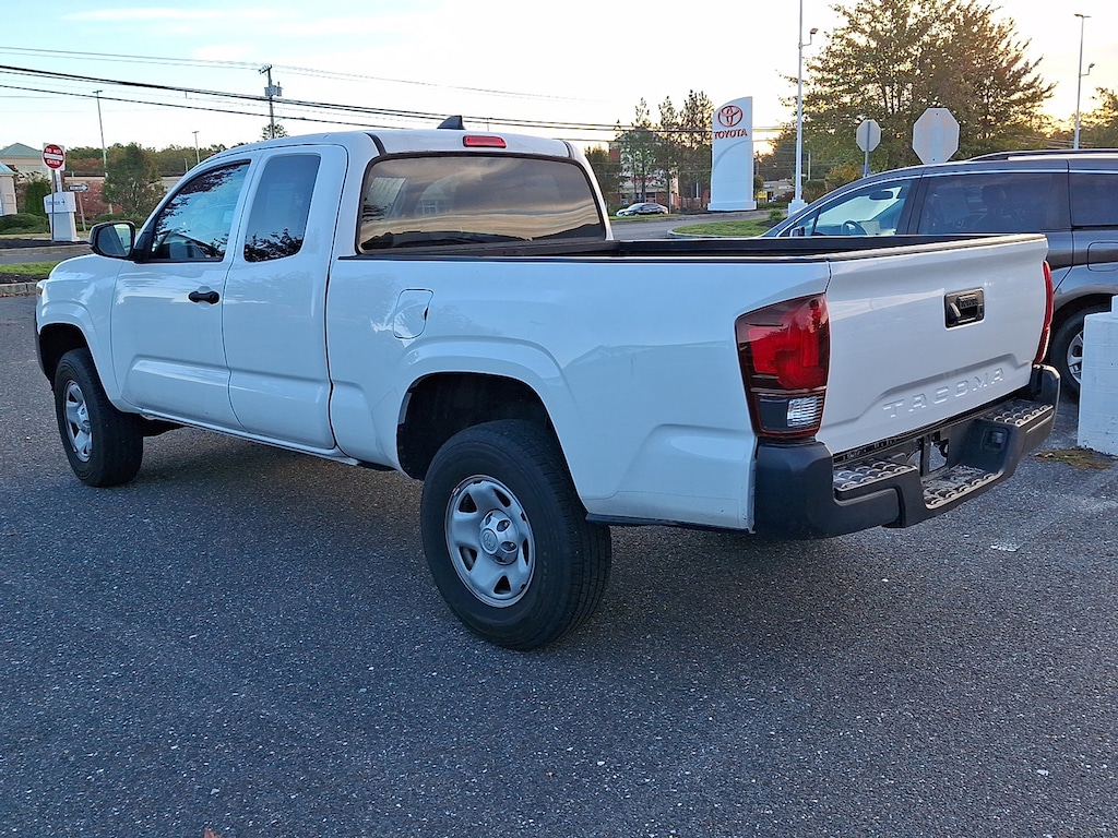 Used 2023 Toyota Tacoma SR Truck Access Cab