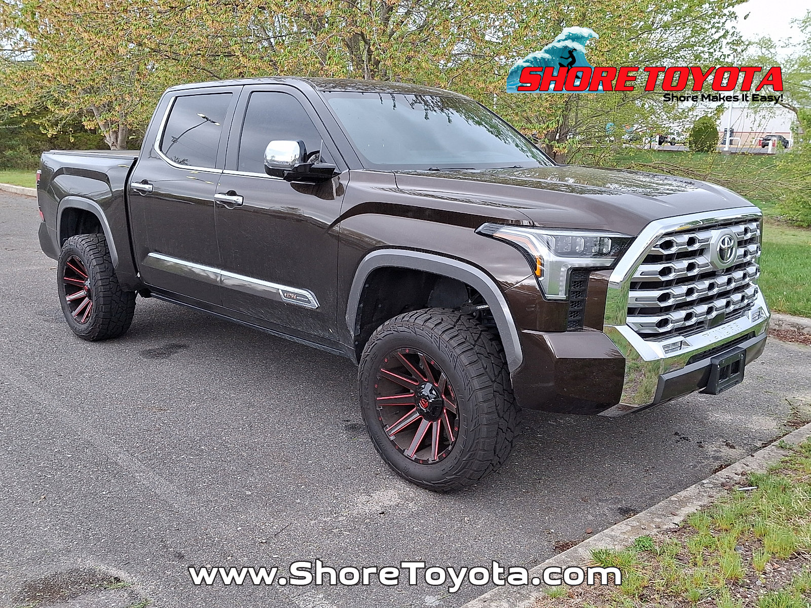 2025 Toyota Tundra Truck CrewMax 