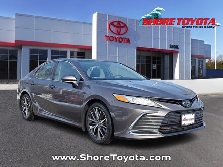 2023 Toyota Camry XLE Sedan