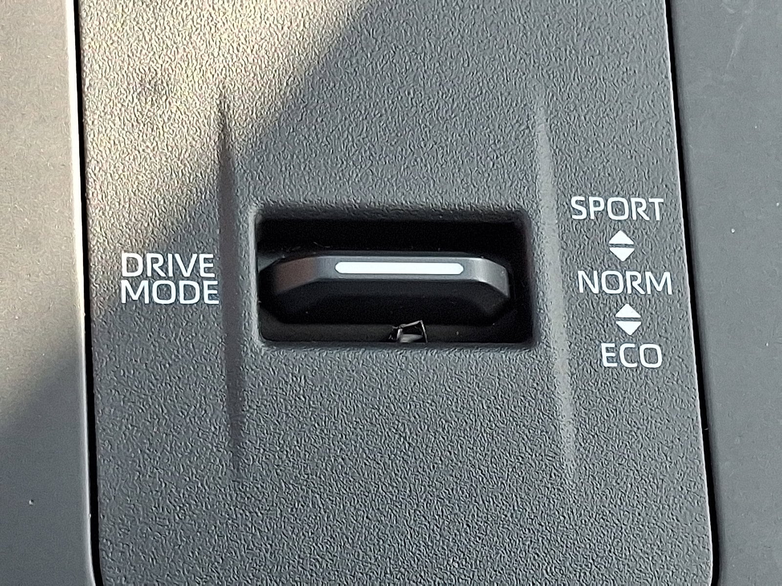 2023 Toyota Highlander XLE - Photo 26