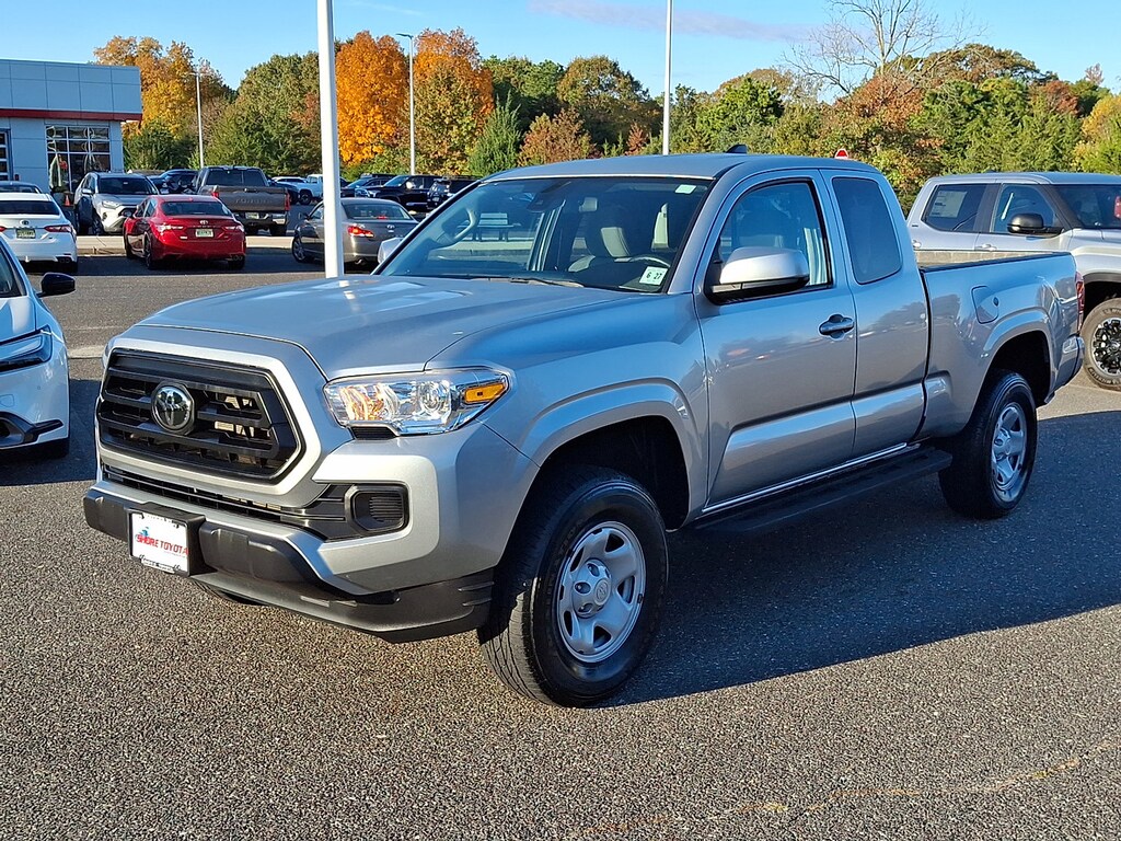Used 2022 Toyota Tacoma SR Truck Access Cab