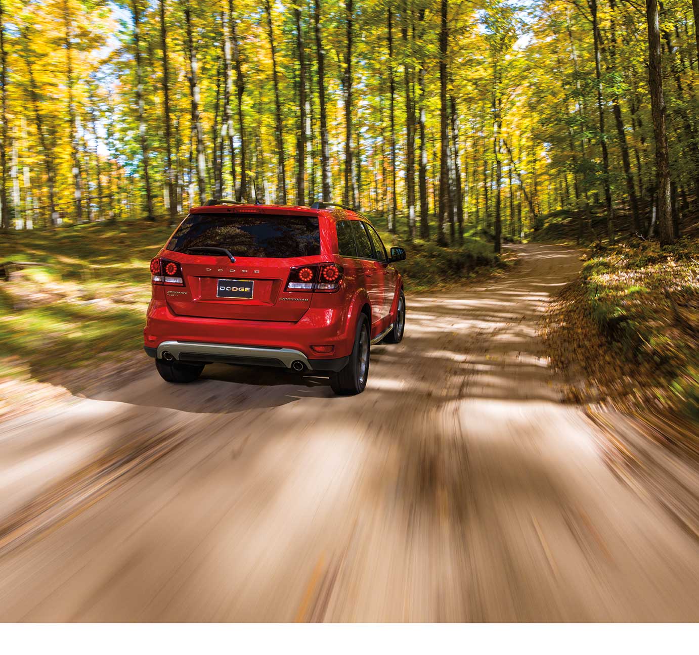 2018-dodge-jounrey-crossroad-red-rear.jpg