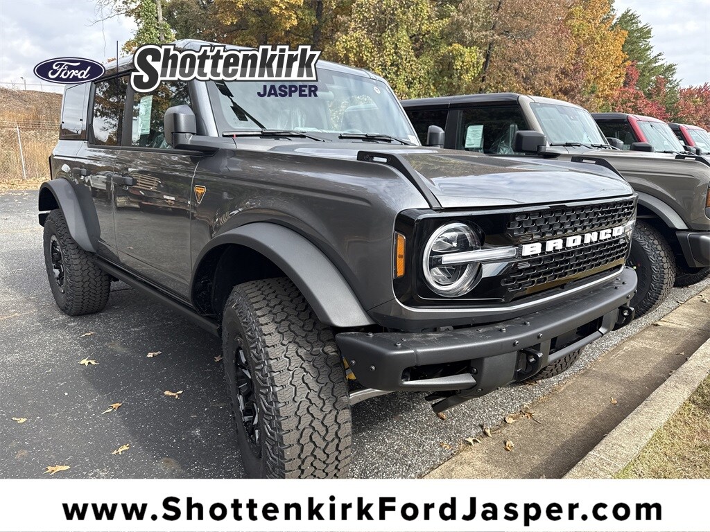 New 2025 Ford Bronco Badlands SUV