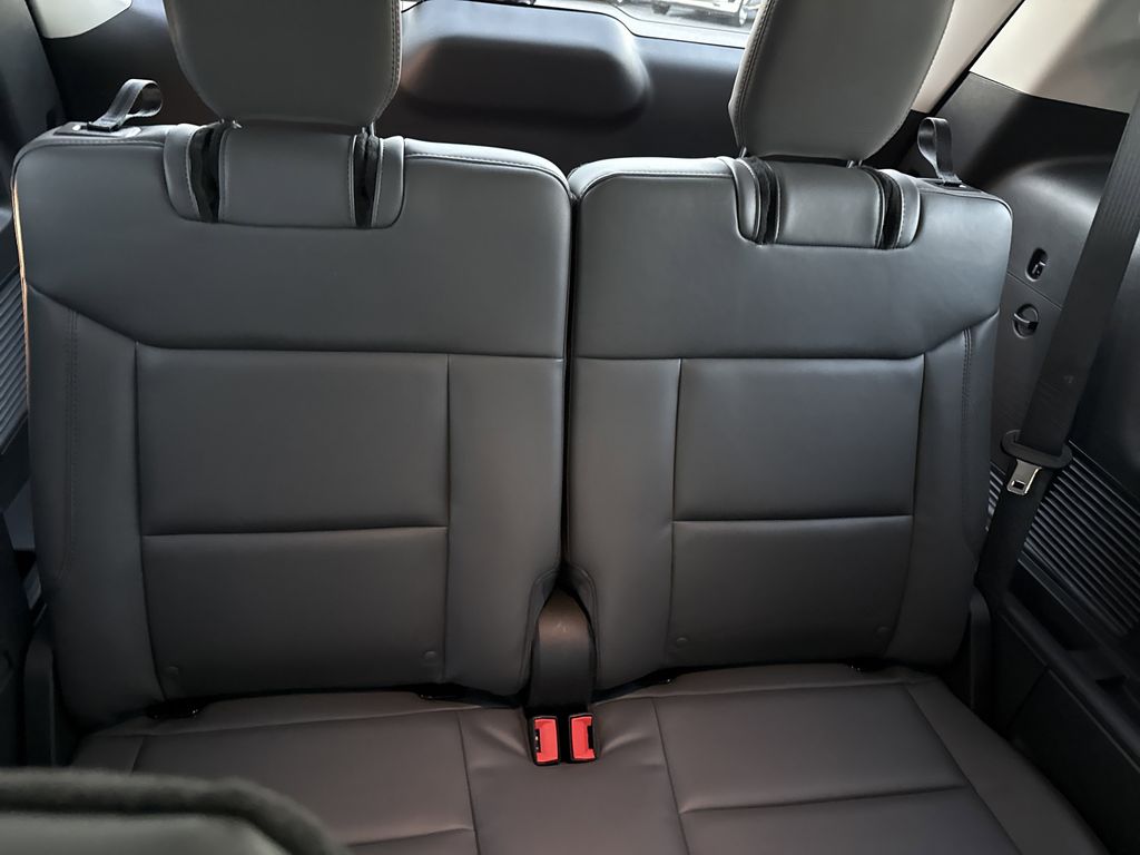 2026 Ford Explorer Active - Photo 26