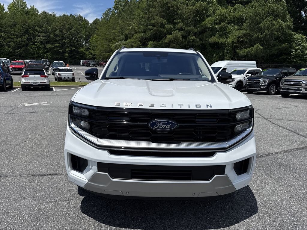 Used 2025 Ford Expedition MAX Platinum SUV
