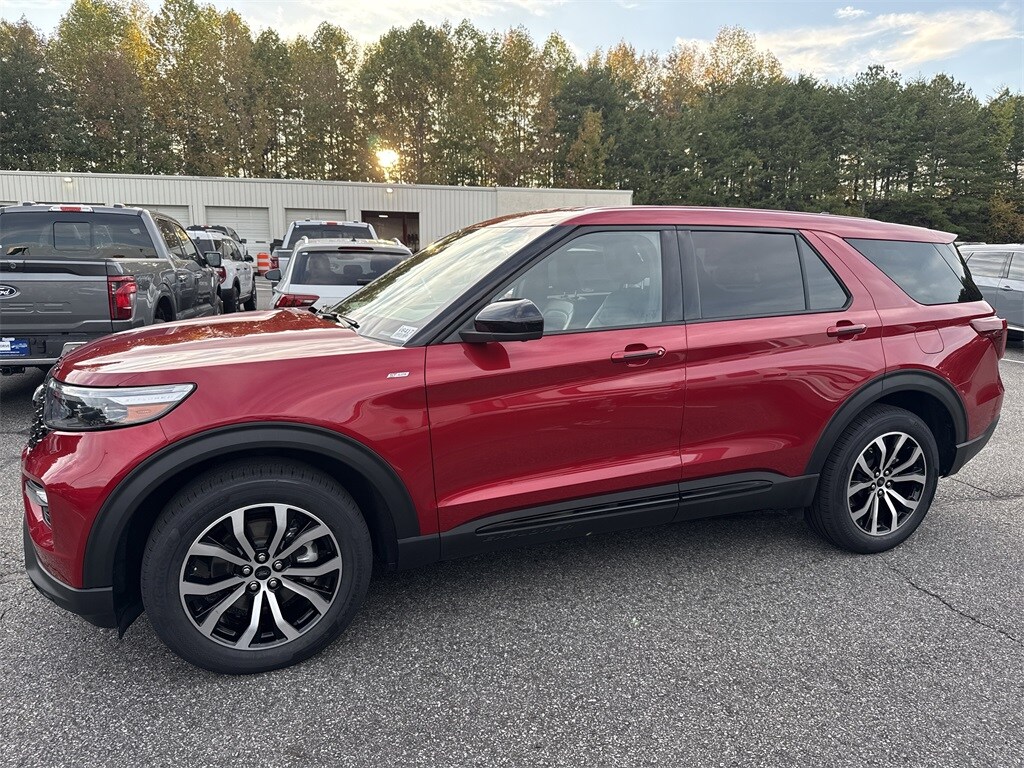 Used 2022 Ford Explorer ST-Line SUV