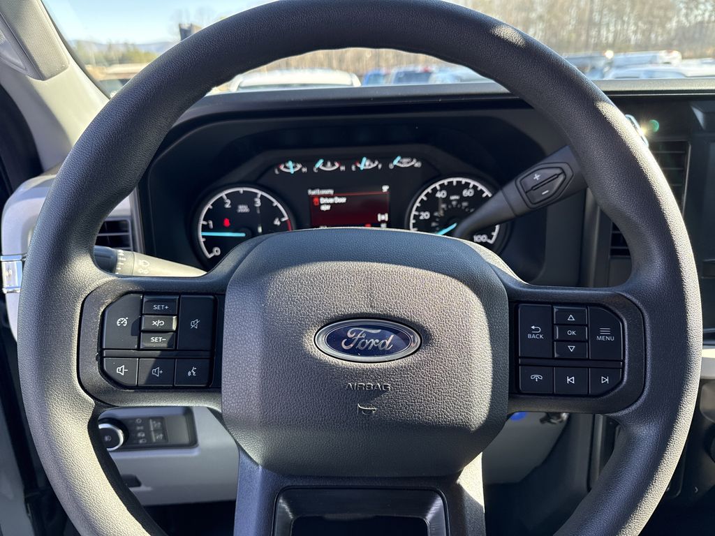 2026 Ford F-250 Super Duty XL - Photo 25