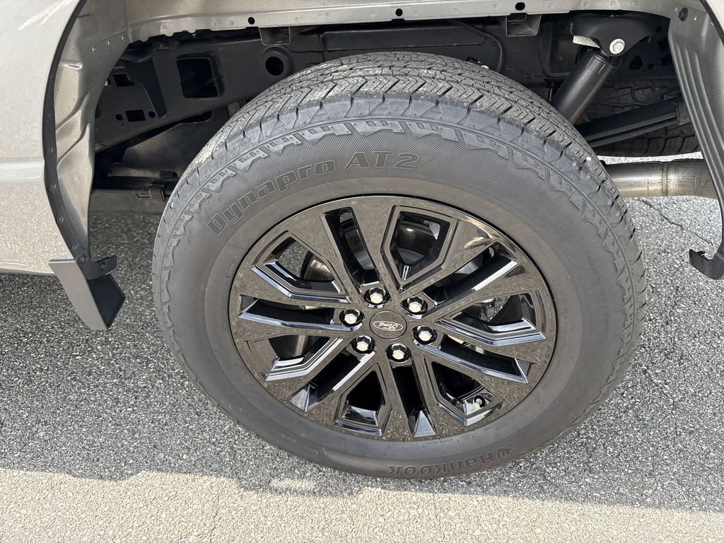 2025 Ford F-150 Lariat - Photo 18