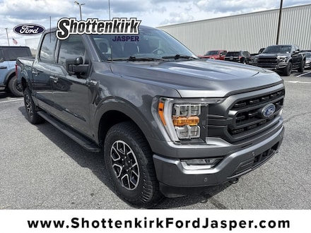 2023 Ford F-150 XLT Crew Cab Truck