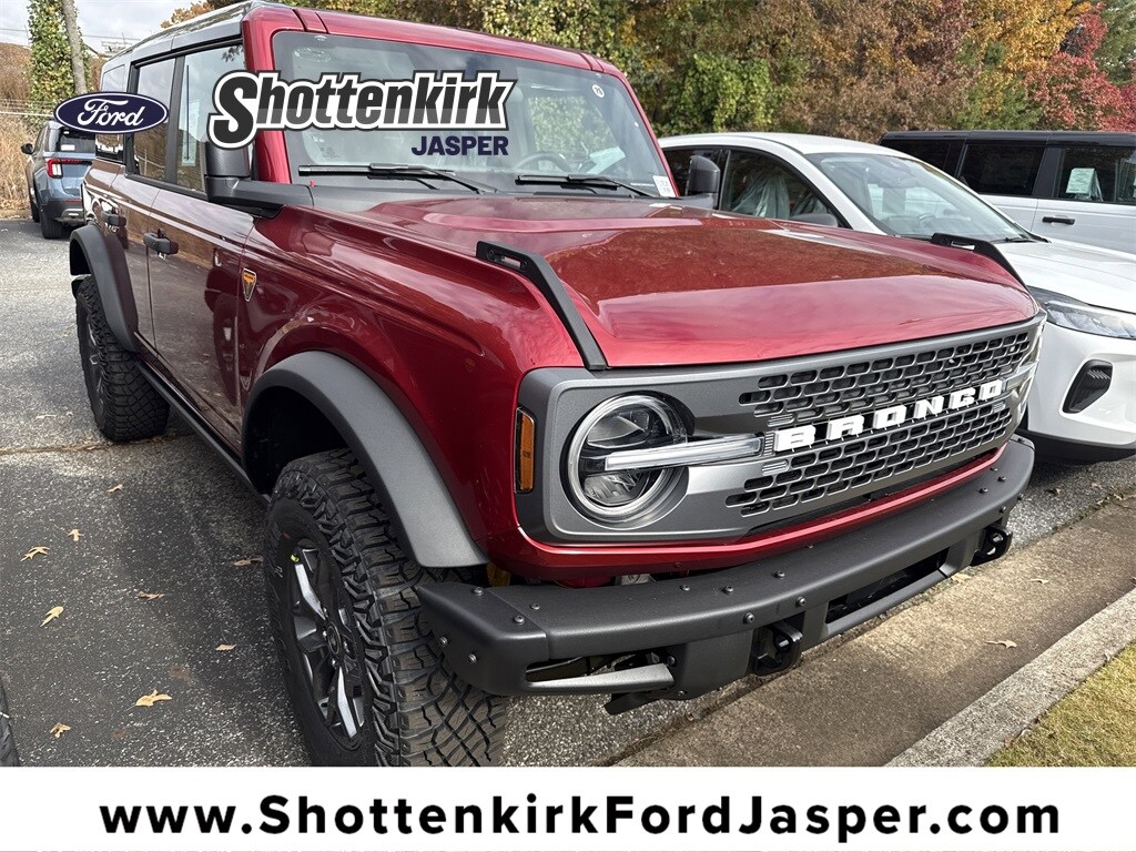 New 2025 Ford Bronco Badlands SUV