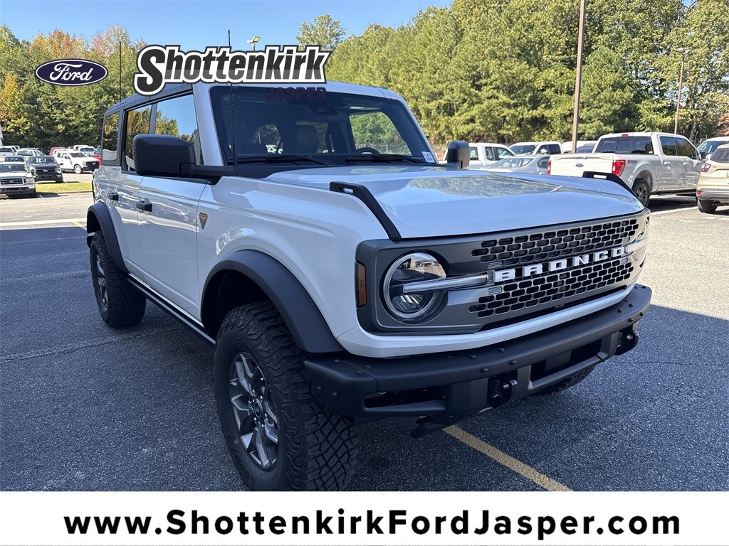 New 2025 Ford Bronco Badlands SUV