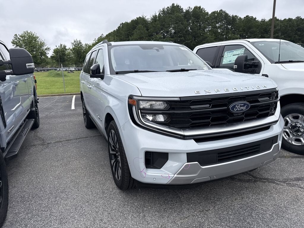 Used 2025 Ford Expedition Platinum SUV