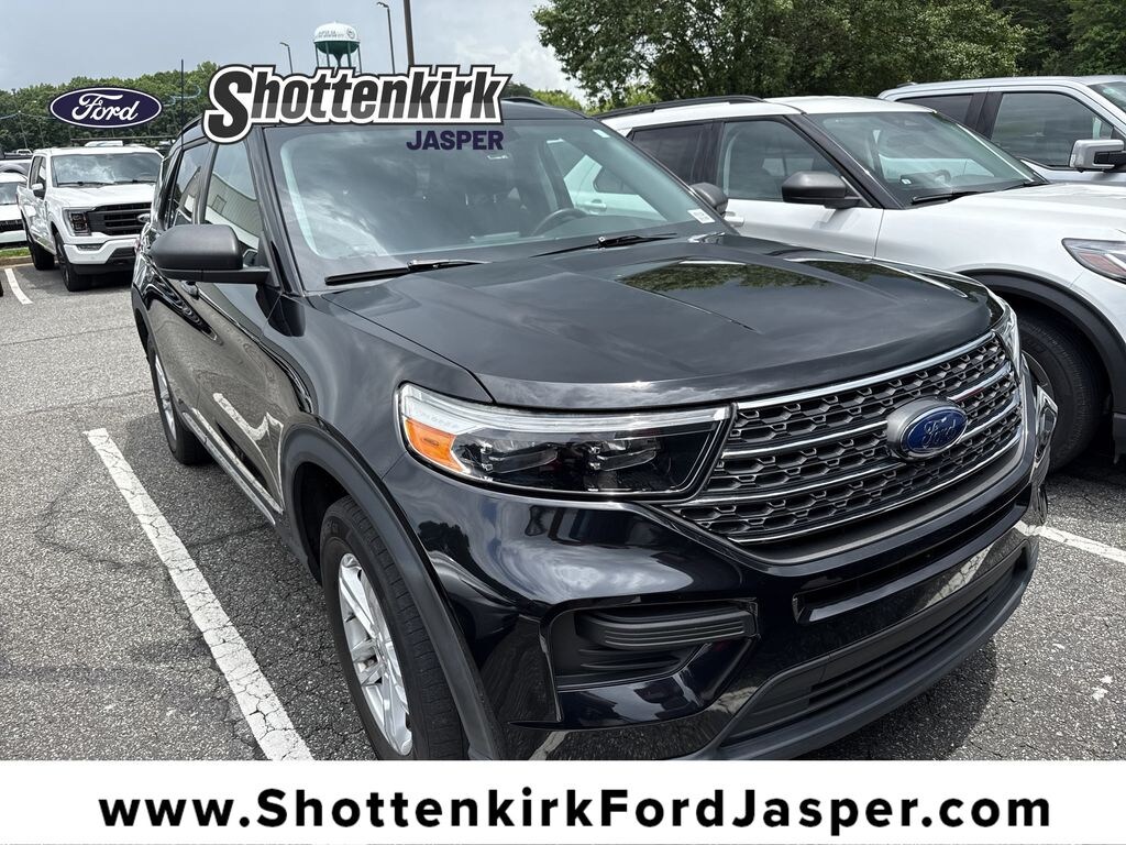 Used 2022 Ford Explorer XLT SUV