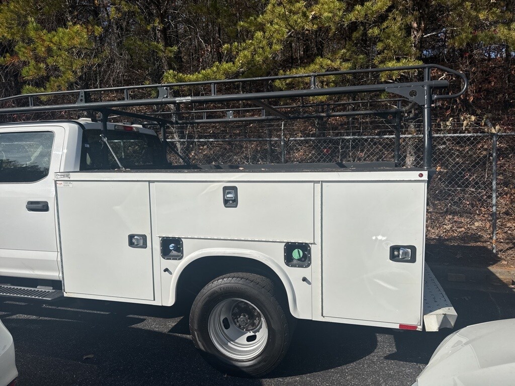 Used 2022 Ford F-350 Chassis Cab XL Chassis Truck