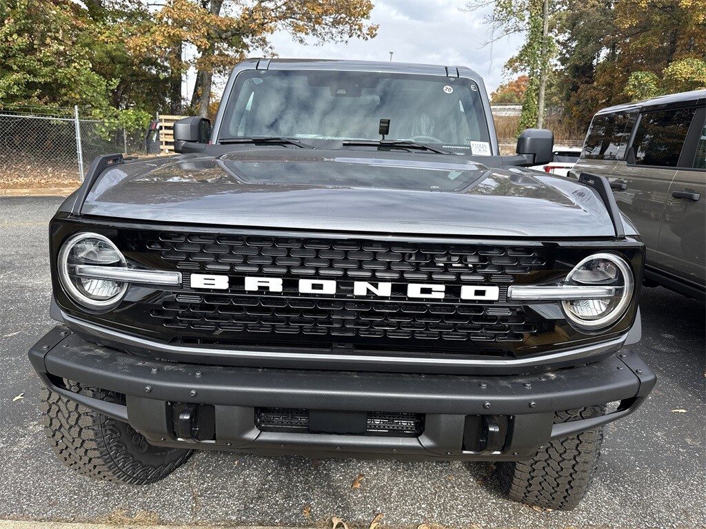 New 2025 Ford Bronco Badlands SUV