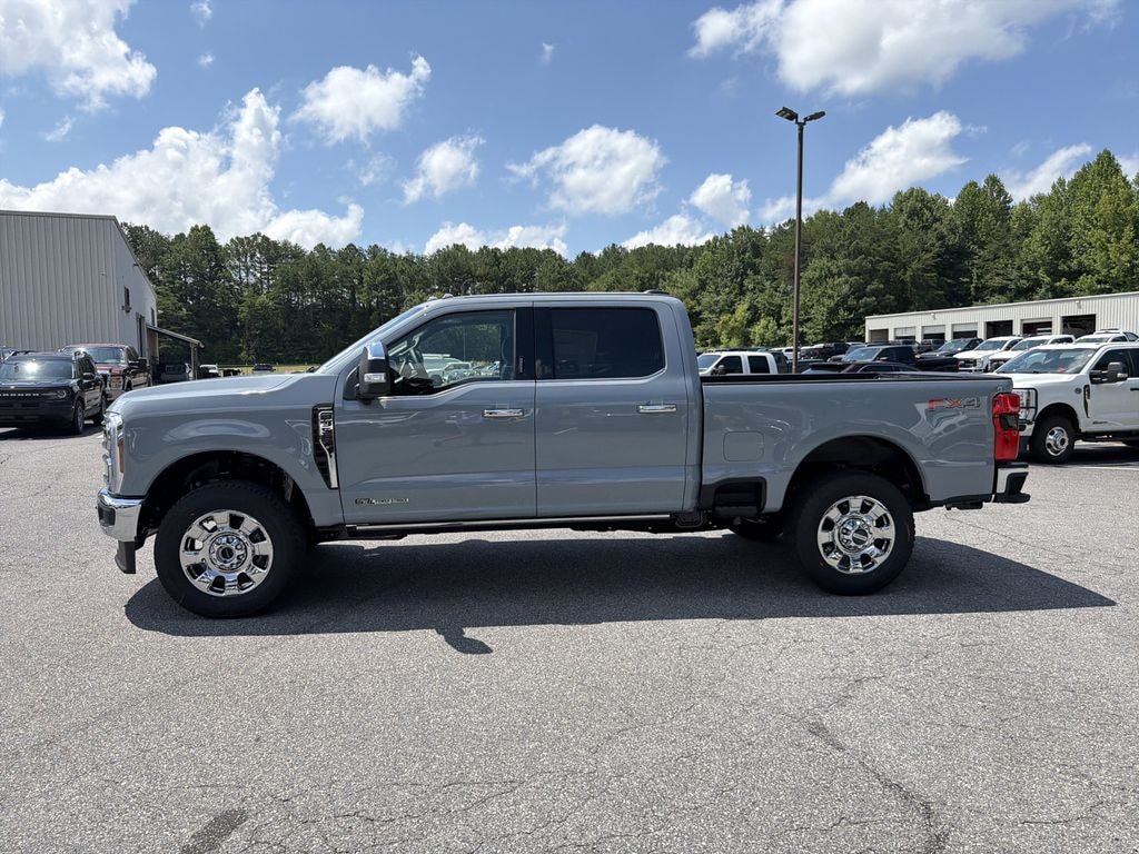 New 2026 Ford F-350SD Lariat Truck
