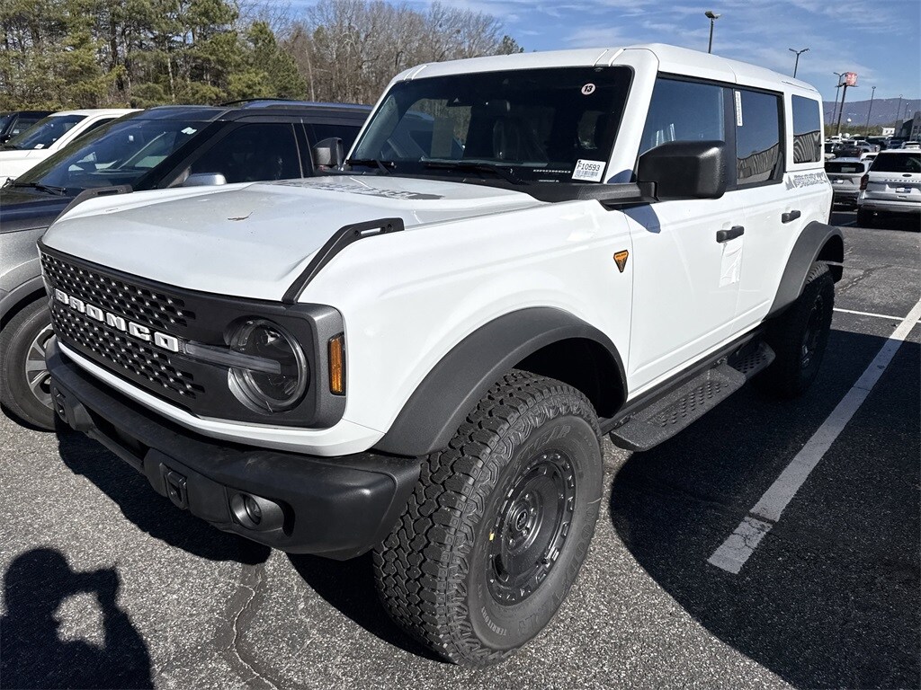 New 2025 Ford Bronco Badlands SUV