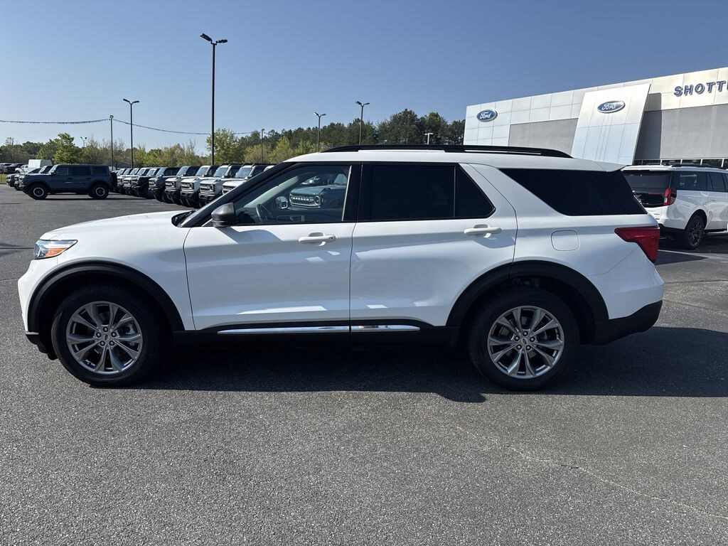 Used 2022 Ford Explorer XLT SUV