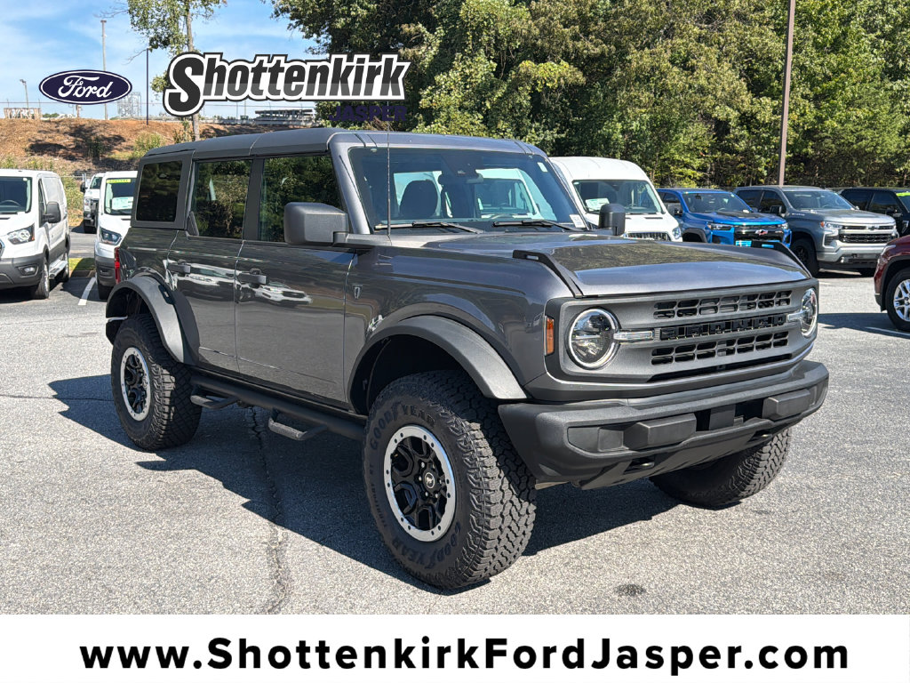 2021 Ford Bronco 4-Door Base