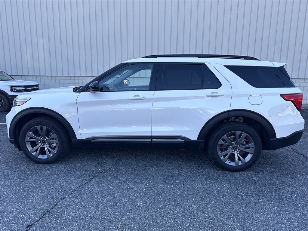 Used 2022 Ford Explorer XLT SUV