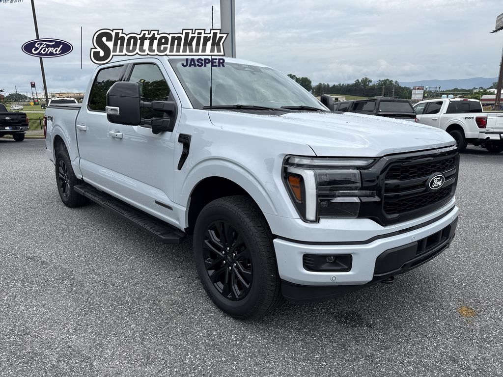 2025 Ford F-150 Lariat Crew Cab Truck