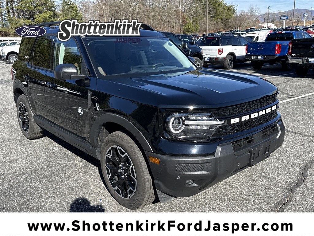 Used 2025 Ford Bronco Sport Outer Banks SUV