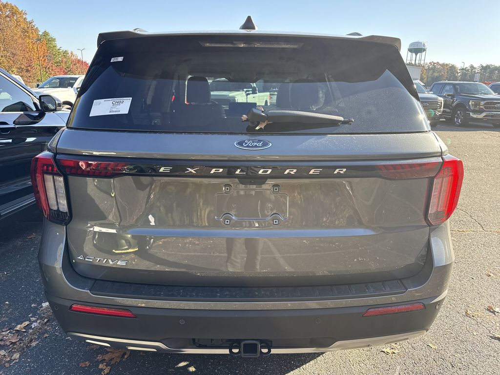 2026 Ford Explorer Active - Photo 14