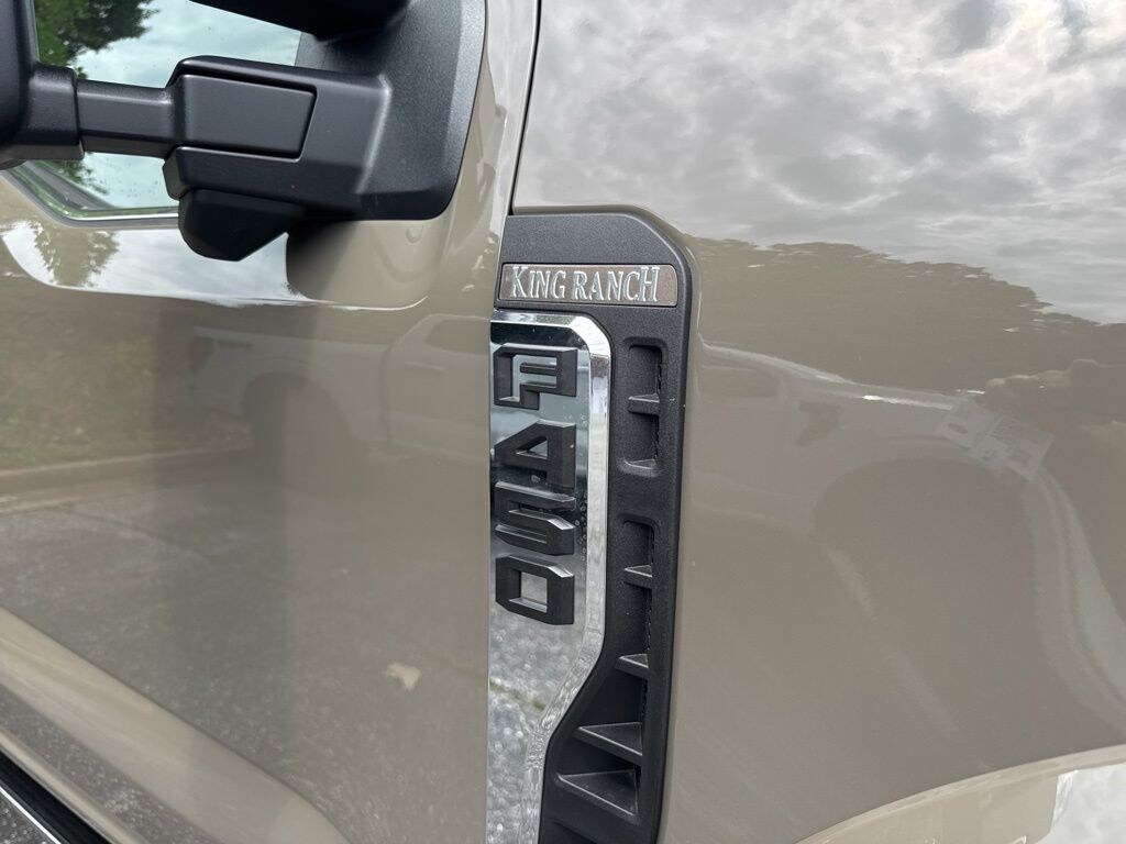 Used 2026 Ford F-450 King Ranch DRW Crew Cab Long Bed Truck