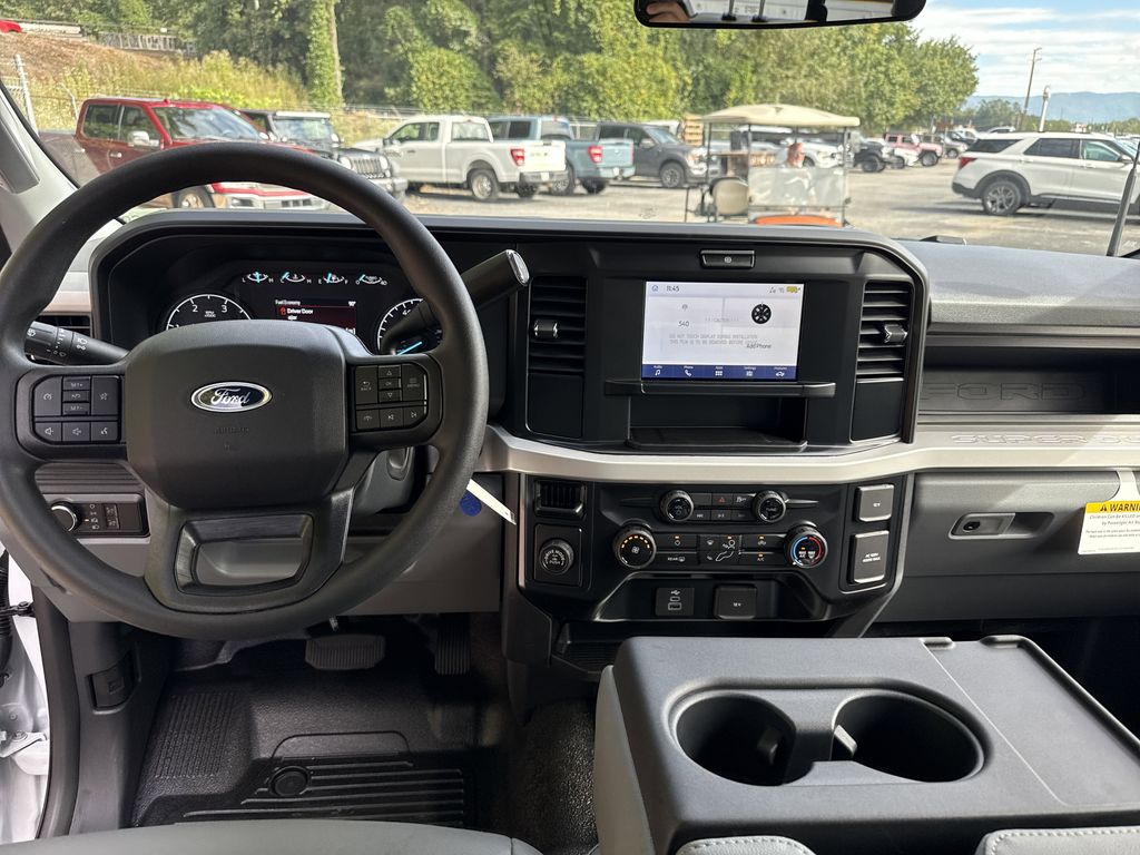 2026 Ford F-350 Super Duty XL - Photo 23
