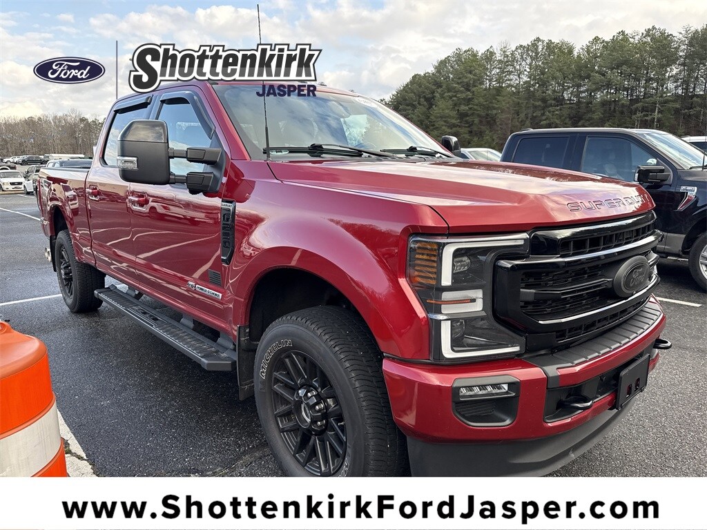 Used 2022 Ford F-250 Lariat Crew Cab Truck
