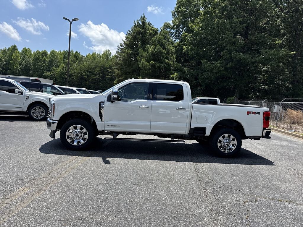 New 2026 Ford F-250SD Lariat Truck