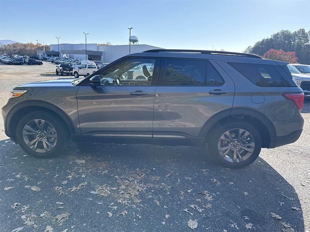 Used 2023 Ford Explorer XLT SUV
