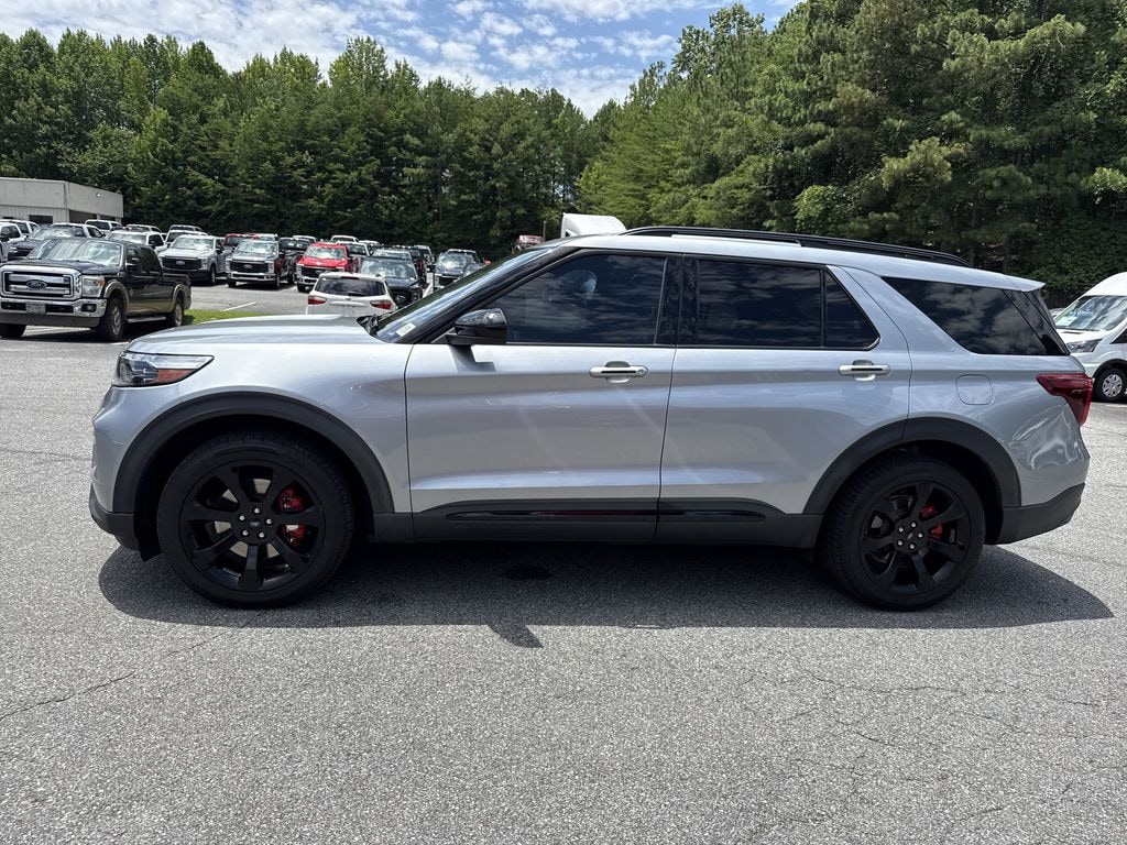 Used 2022 Ford Explorer ST SUV