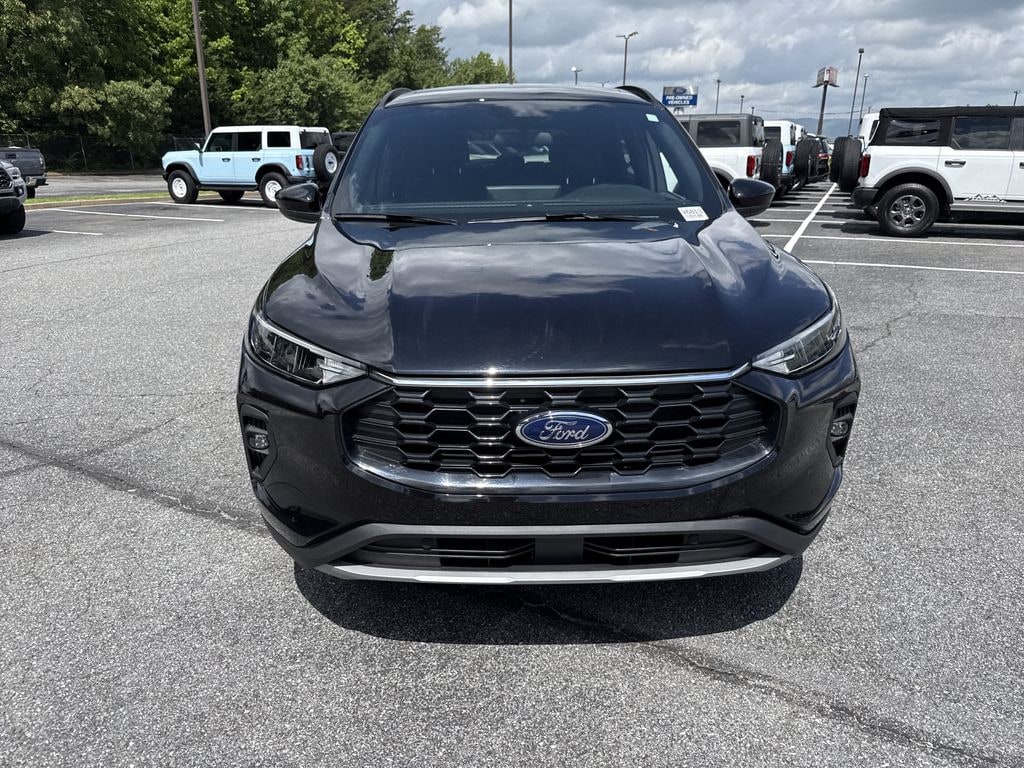 Used 2025 Ford Escape ST-Line Select SUV